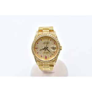 ロレックス デイデイト パヴェダイヤルビーインデックス文字盤 YG/AT 18238 買取実績【買取日：2025年12月2日】