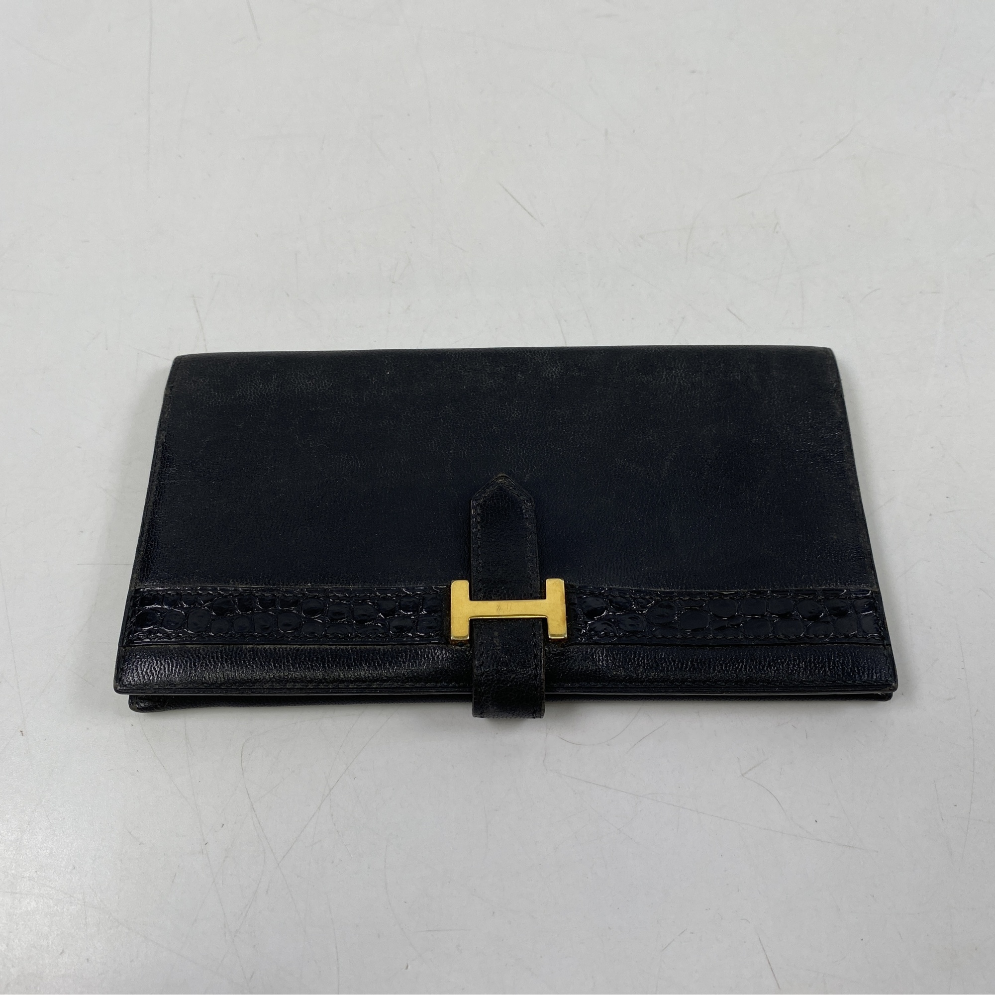 エルメス ベアンクラシック アリゲーター 黒 〇R刻印 買取実績【買取日