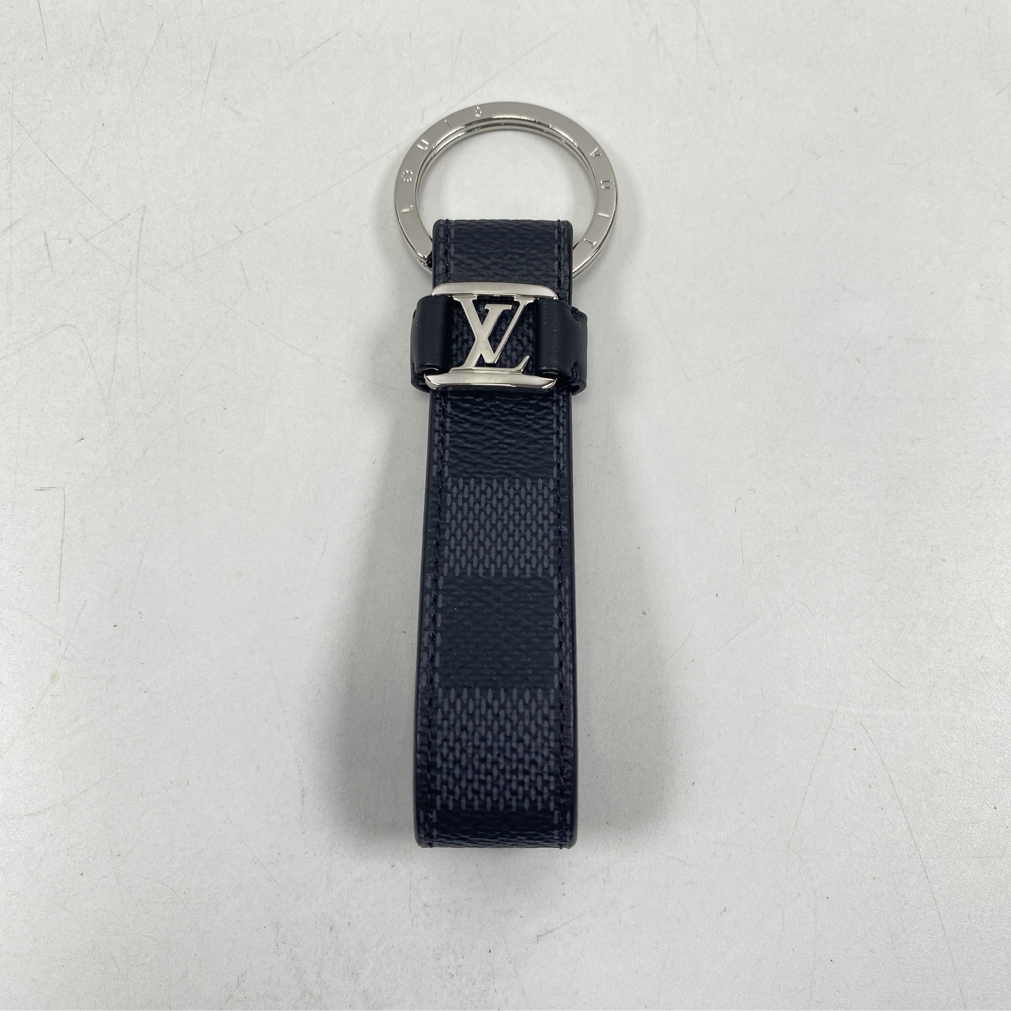 ルイ・ヴィトン ダミエグラフィット キーホルダー LVドラゴンヌ M62706