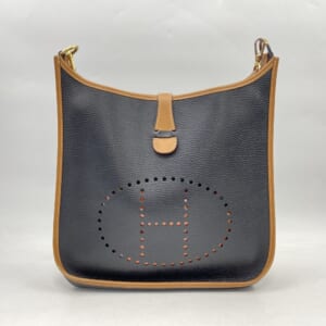 エルメス エヴリン GM アルデンヌ ブラック×ナチュラル □P刻印 買取実績【買取日：2025年12月6日】