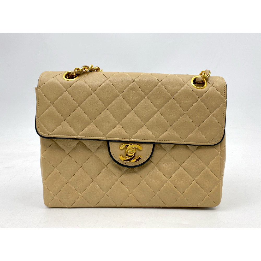 シャネル マトラッセ24 バイカラー ココマークチェーンショルダー