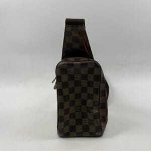 ルイ・ヴィトン ダミエグラフィット サックヴォワイヤージュ ホワイト