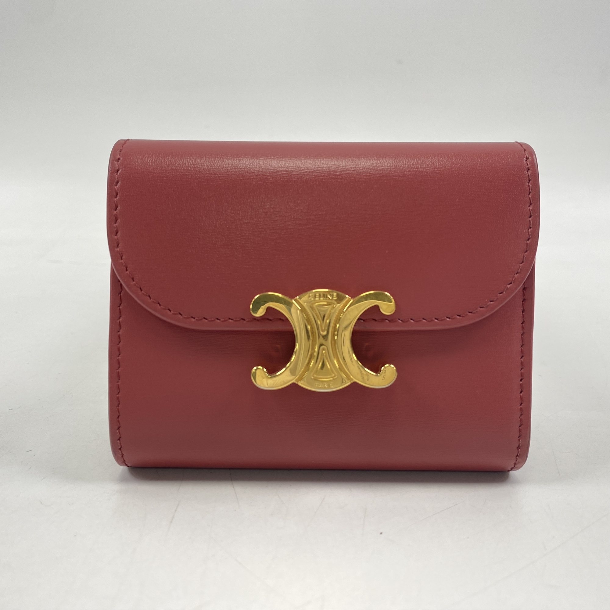 セリーヌ トリオンフ スモール 3つ折り財布 赤 レザー 買取実績【買取