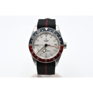 チューダー ブラックベイ GMT 白文字盤 SS×ナイロンベルト/AT 79830RB 買取実績【買取日：2025年11月25日】