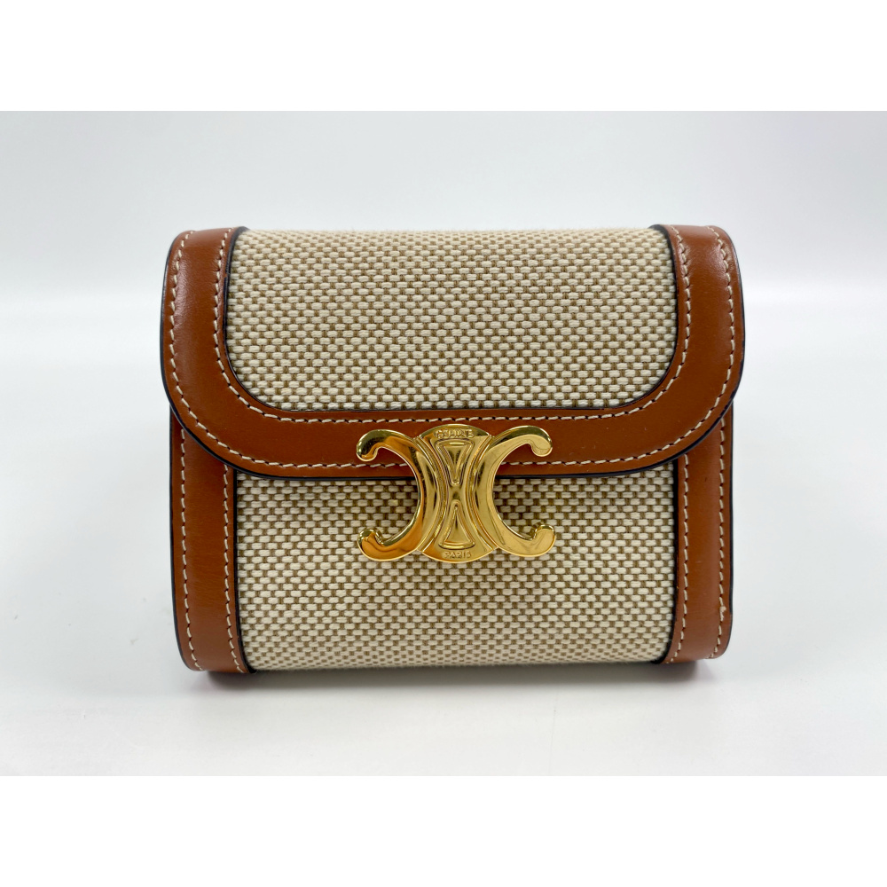 セリーヌ トリオンフ コンパクトウォレット Bランク