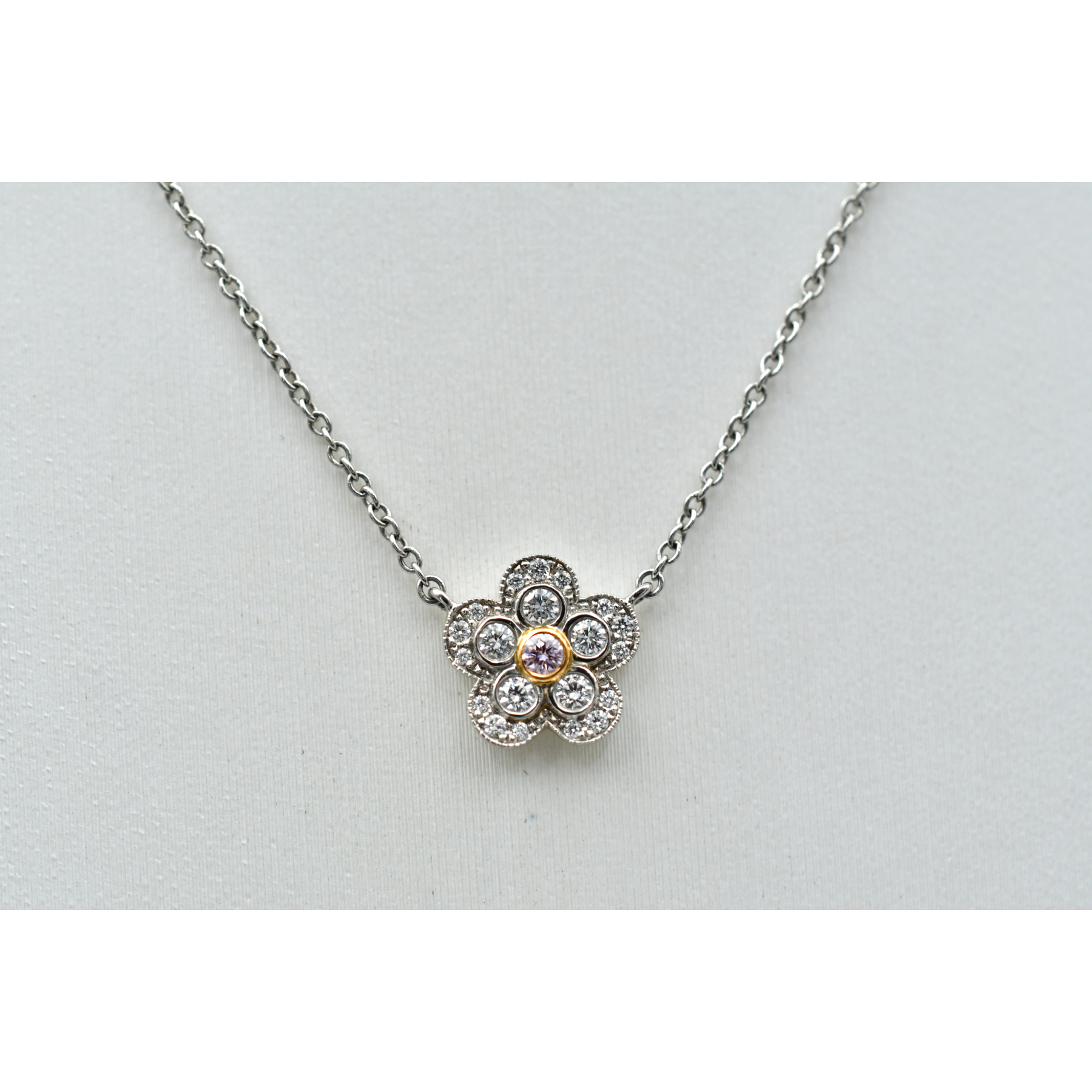 ティファニー ガーデンフラワー 1Pピンクダイヤ ネックレス Pt950 買取