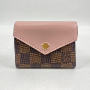 ルイ・ヴィトン モノグラム ポルトフォイユ・ゾエ 三つ折り財布 ローズバレリーヌ イニシャル入 M62933 M62933 買取実績【買取日：2025年12月7日】