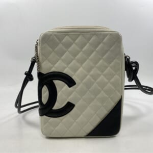 シャネル カンボンライン ショルダーバッグ 白 ラムスキン 買取実績【買取日：2025年11月24日】
