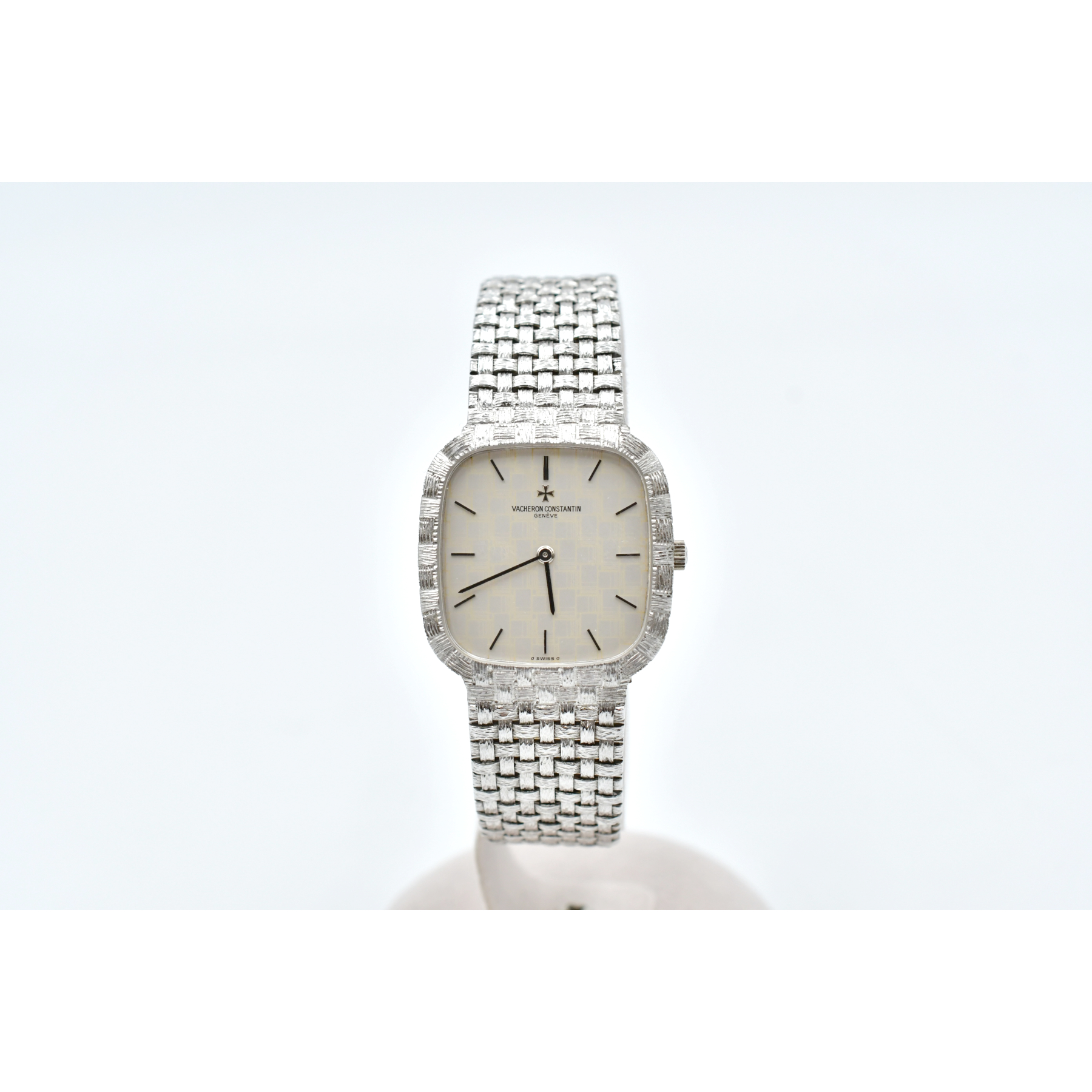 ヴァシュロン・コンスタンタン メッシュドール シルバー文字盤 WG/QZ Bランク