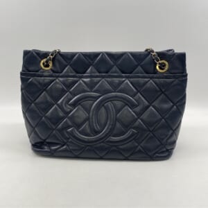 シャネル チェーントートバッグ ソフトキャビアスキン GD金具 ブラック 買取実績【買取日：2025年12月6日】