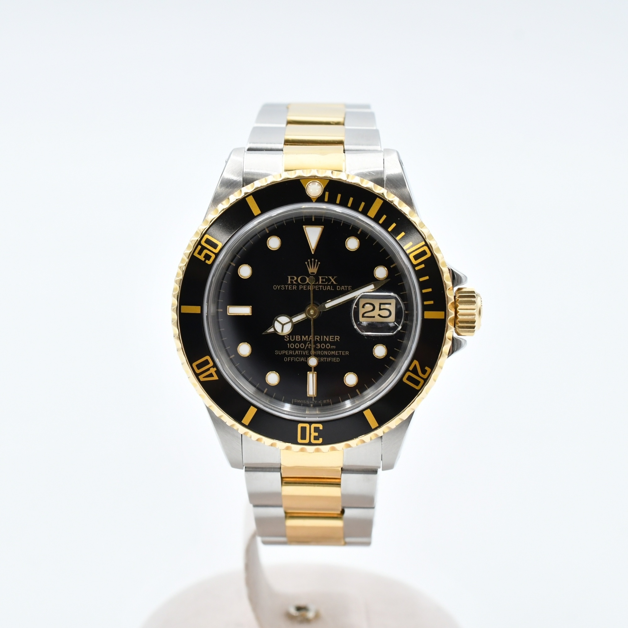 ロレックス サブマリーナーデイト 黒文字盤 SS×YG/AT Bランク