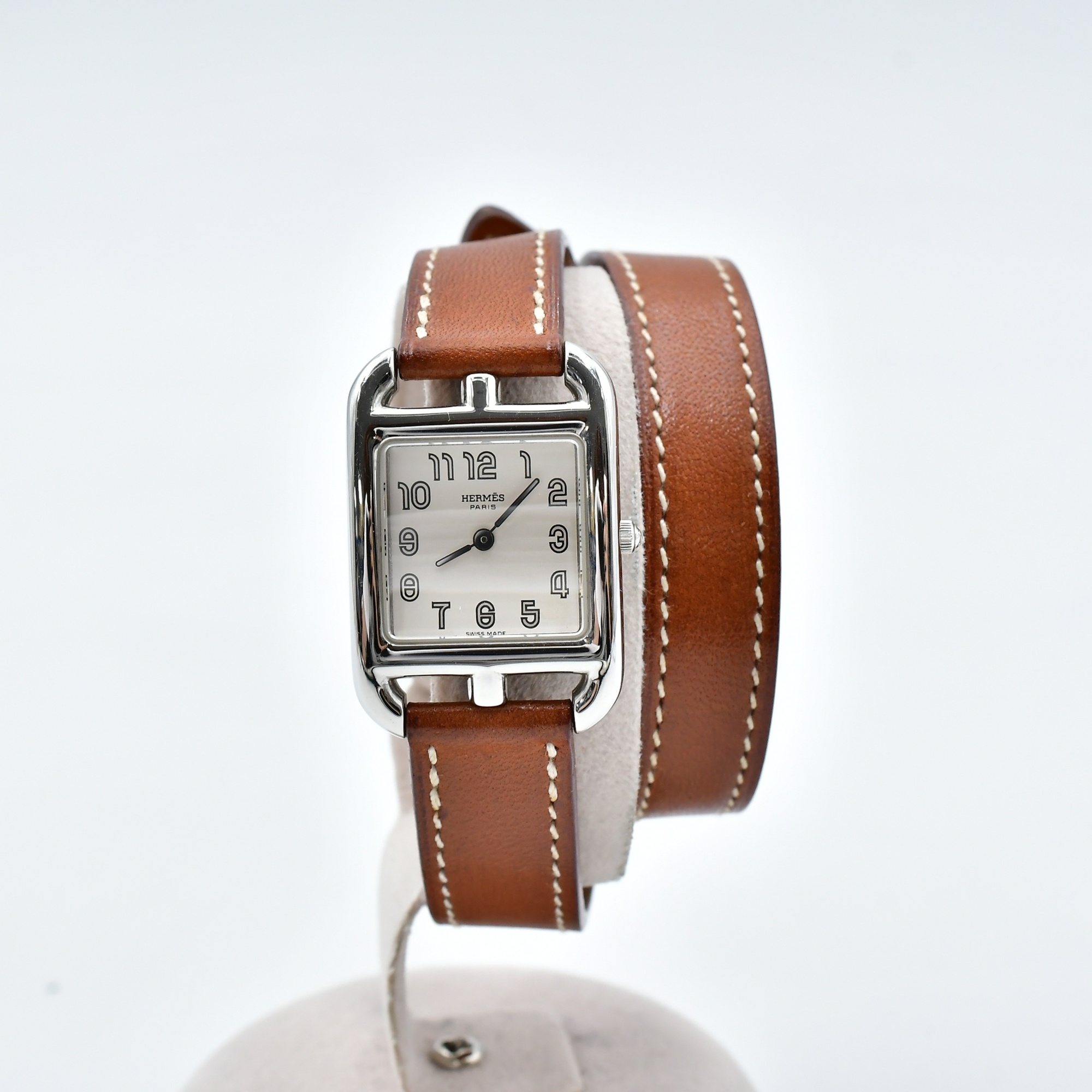 エルメス ケープコッド アイボリー文字盤 SS×革/QZ SV金具 □F刻印 CC1