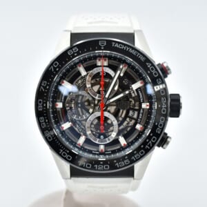 タグホイヤー プロフェッショナル 黒文字盤 SS/QZ WK1110 買取実績