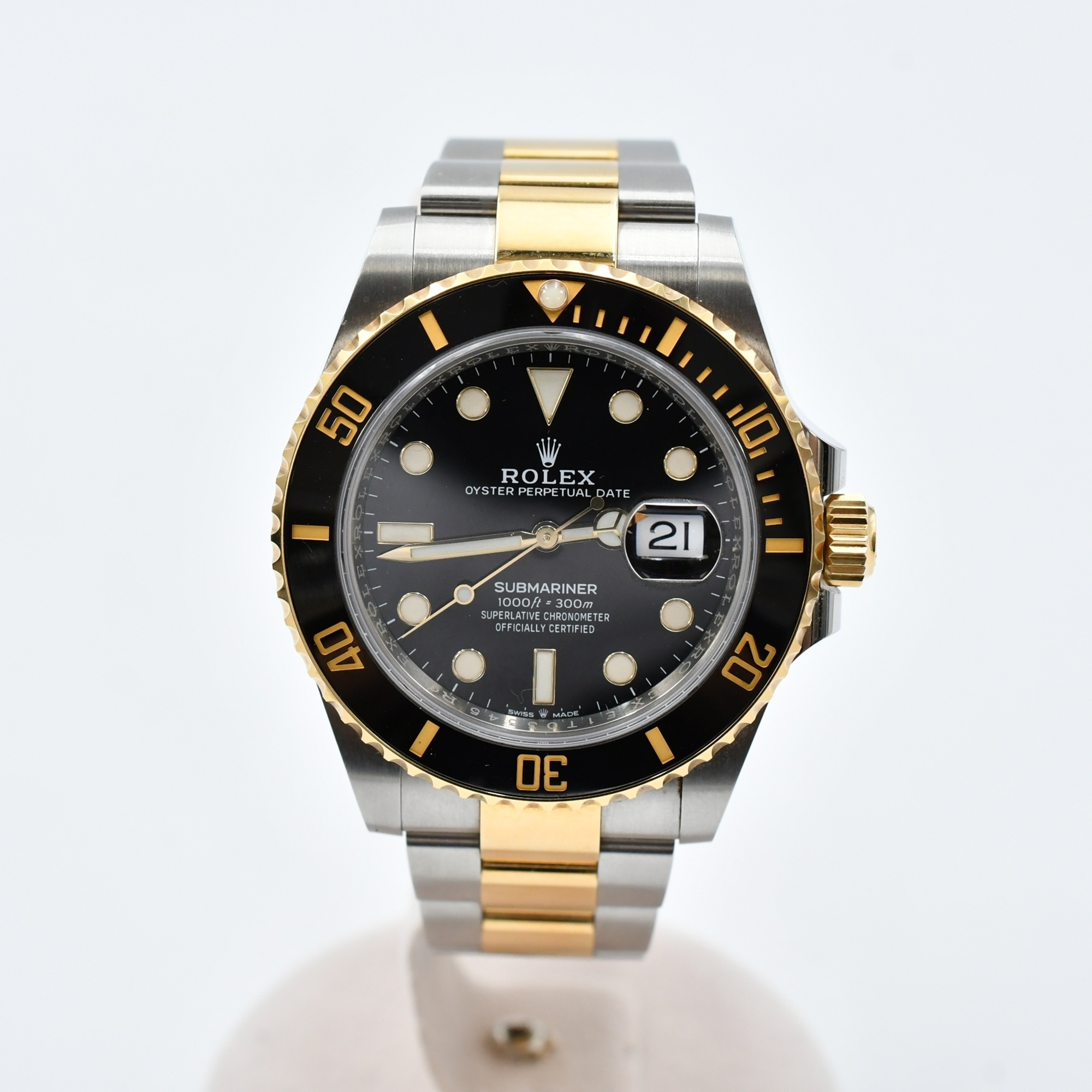 ロレックス サブマリーナーデイト 黒文字盤 SS×YG/AT Bランク