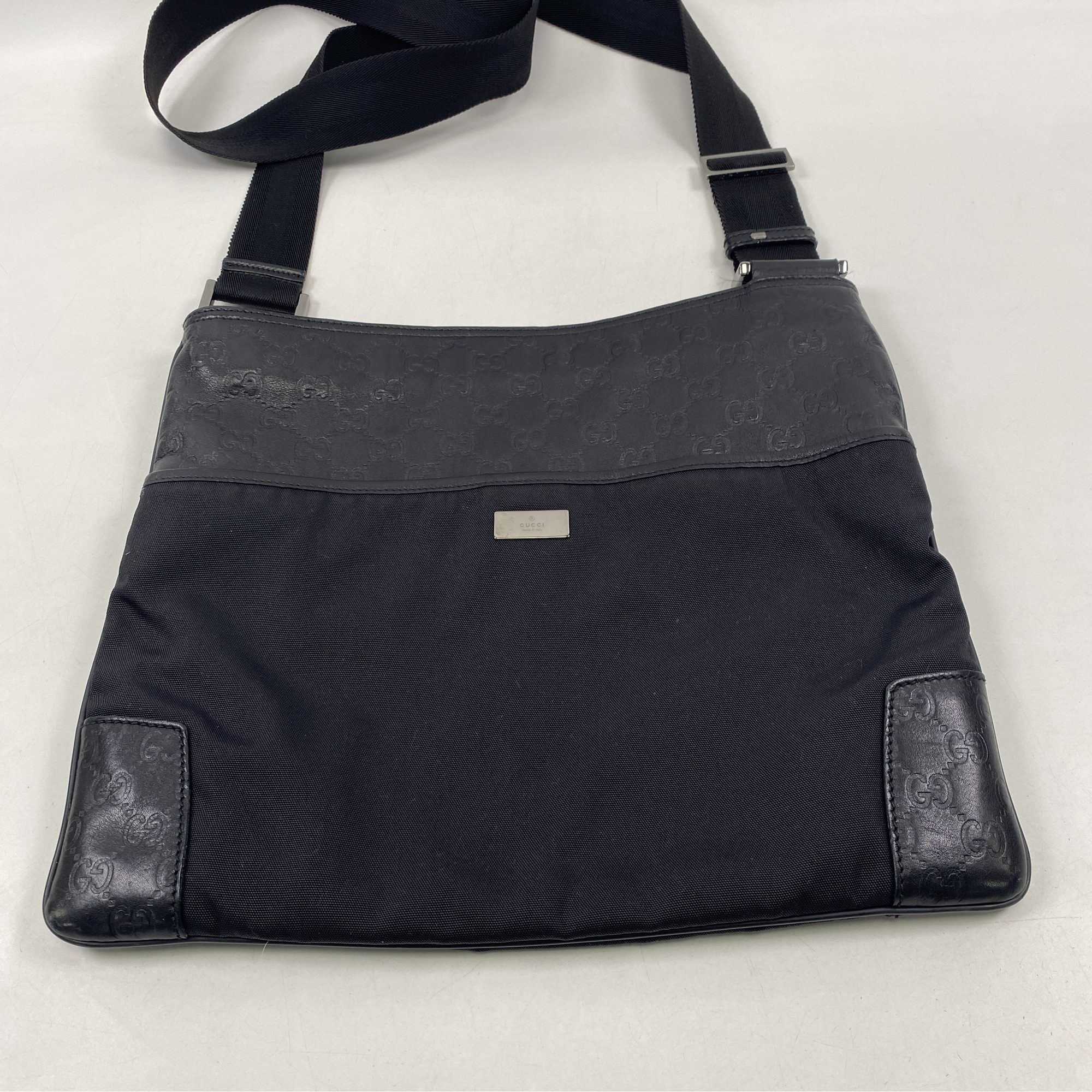 グッチ グッチシマ パラナ ショルダーバッグ 黒 ナイロン Bランク