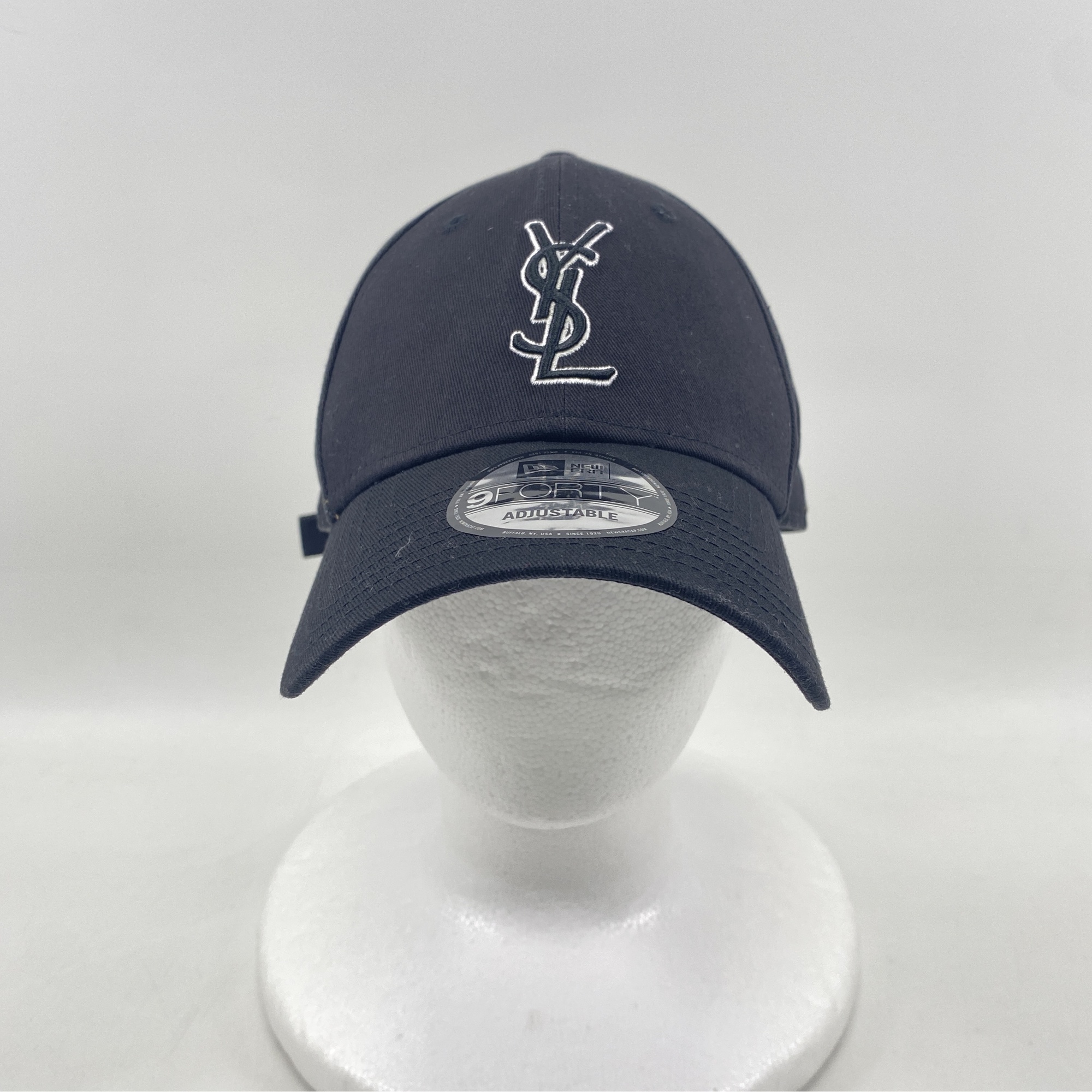 サンローラン サンローラン×ニューエラ YSLロゴキャップ 黒 Bランク