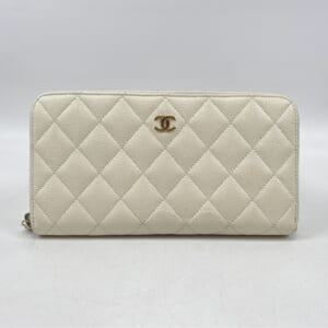シャネル ラウンドファスナー 長財布 キャビアスキン 白 レザー 買取実績【買取日：2025年11月23日】