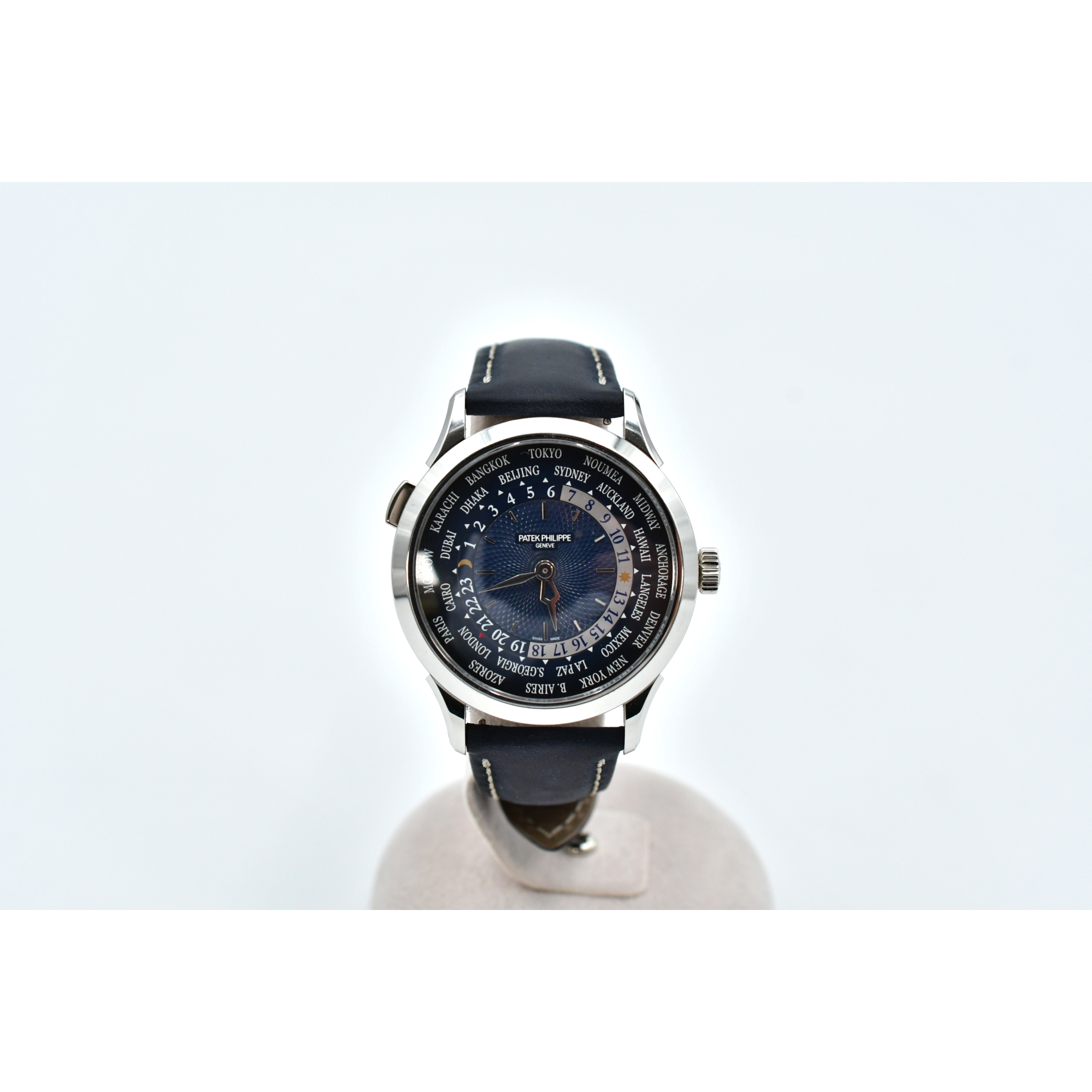 パテック フィリップ コンプリケーション ワールドタイム ブルー文字盤 Pt×革/AT Bランク