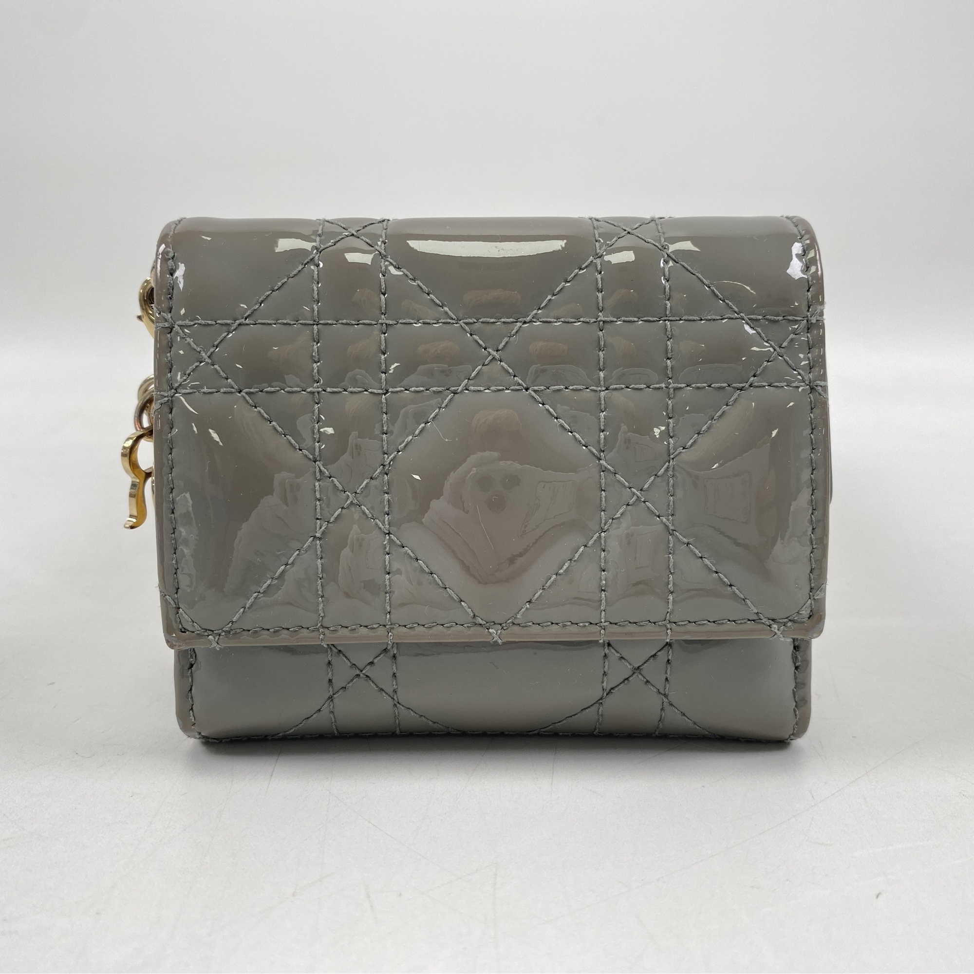 ディオール ロータスウォレット 三つ折り財布 カナージュ・パテント グレー Bランク