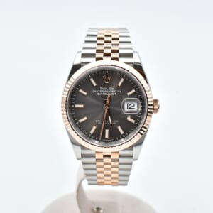 ロレックス デイトジャスト スレートバー グレー文字盤 SS×PG/AT 126231 買取実績【買取日：2025年12月6日】