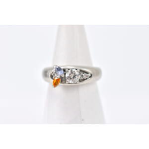 色石ダイヤリング Pt900 0.390 0.055 0.114 0.096 買取実績【買取日：2025年12月4日】