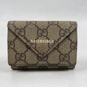 クリスチャンルブタン マカロン 二つ折り長財布 スパイクスタッズ