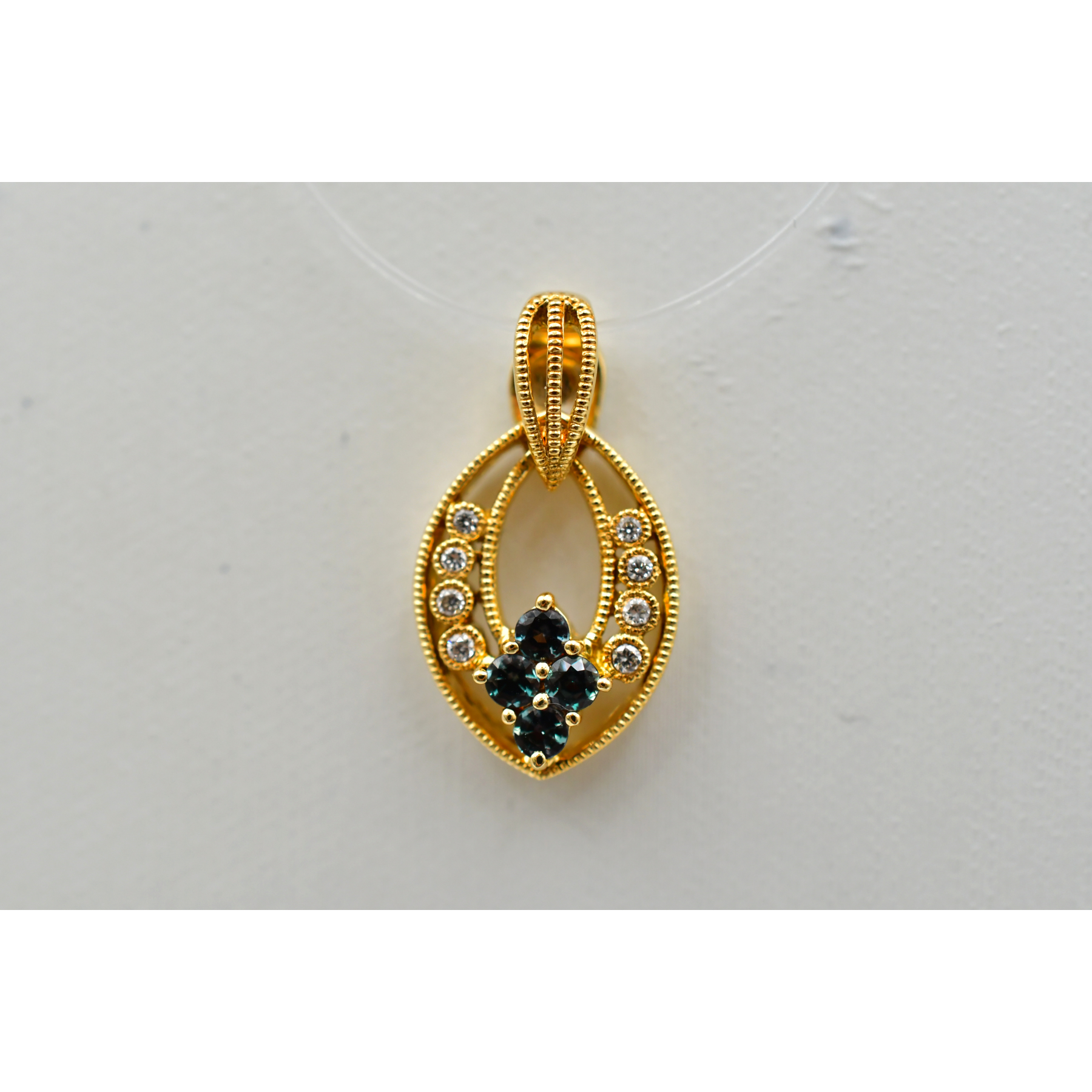 アレキサンドライトメレダイヤトップ K18 0.2ct D0.04ct Bランク