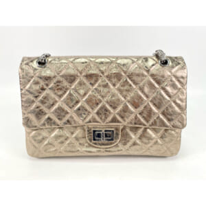 シャネル 2.55 WフラップWチェーンショルダーバッグ シャンパン SV金具 買取実績【買取日：2024年8月15日】