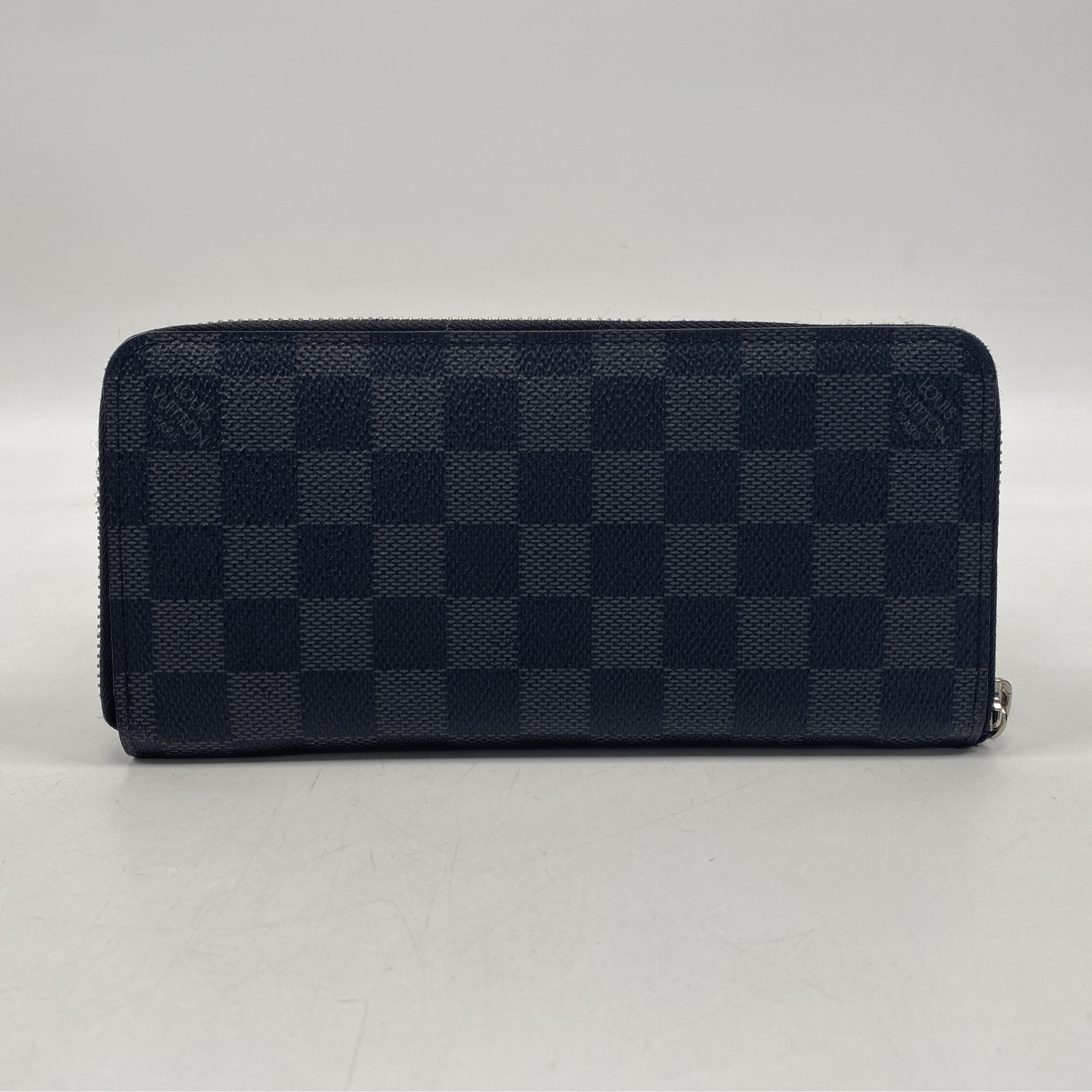 ルイ・ヴィトン ダミエグラフィット ジッピー ウォレット ヴェルティカル Bランク