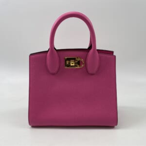 サルヴァトーレ フェラガモ ガンチーニ Studio Box M 濃いピンク レザー GD金具 買取実績【買取日：2026年1月20日】