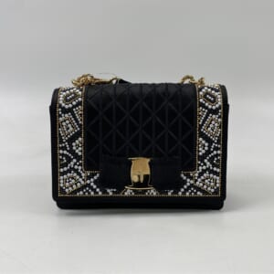 サルヴァトーレ フェラガモ ジンジャー・スタッズ・トップハンドル・ショルダーバッグ 黒 ナイロン GD金具 買取実績【買取日：2026年1月17日】