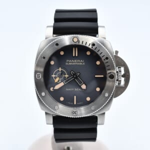 パネライ クアランタクアトロ ブラックグラデーション文字盤 SS×ラバー/AT PAM01518 買取実績【買取日：2026年1月5日】