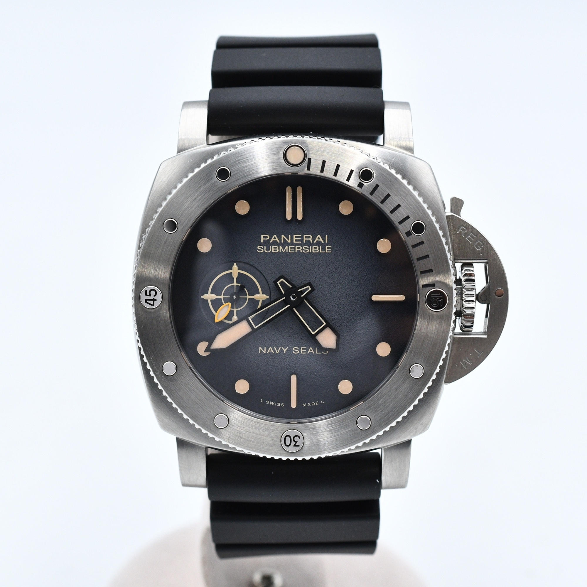 パネライ クアランタクアトロ ブラックグラデーション文字盤 SS×ラバー/AT Aランク