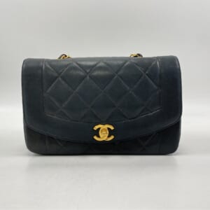 シャネル ダイアナ22 チェーンショルダーバック ラムスキン GD金具 黒 買取実績【買取日：2025年11月4日】