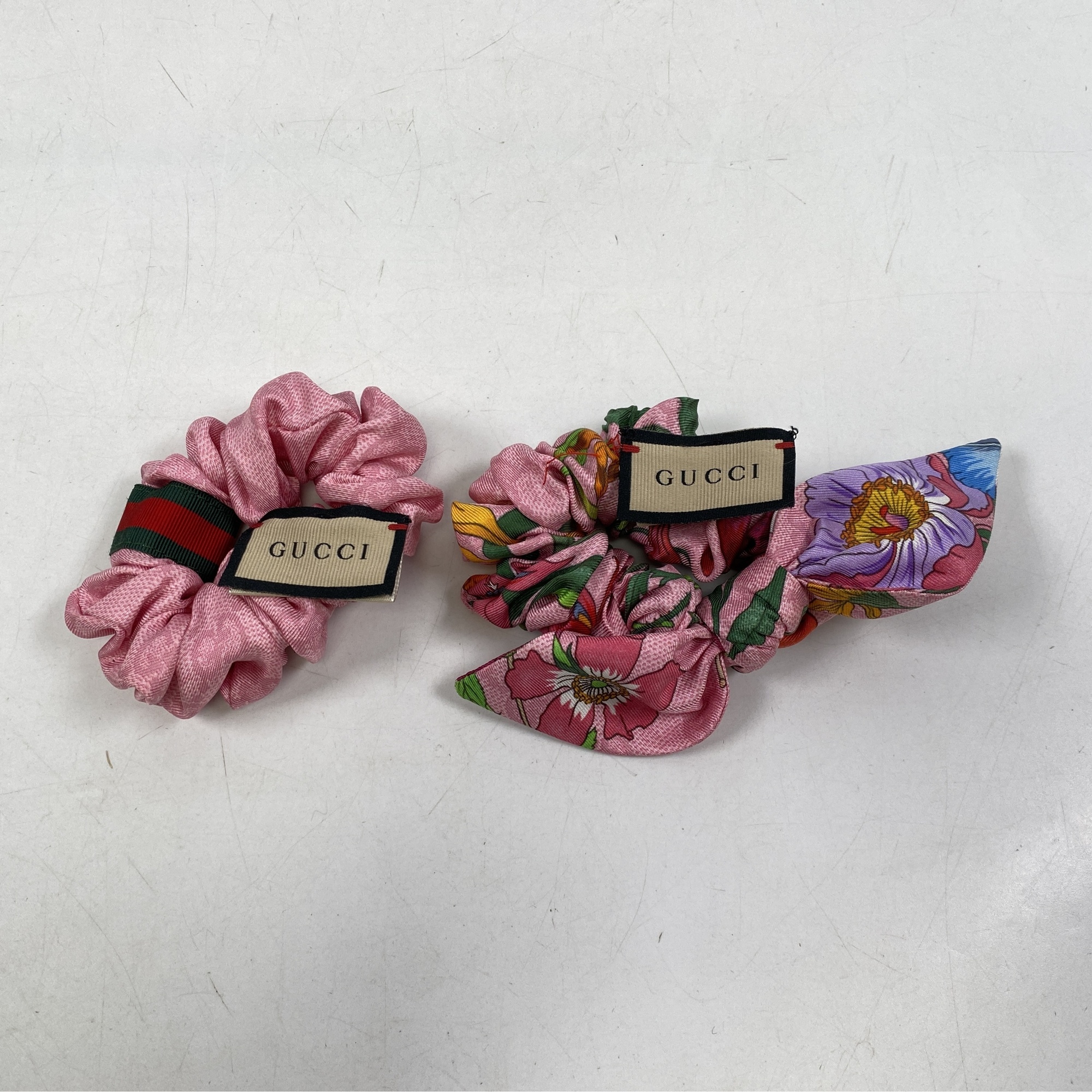 グッチ シュシュセット ピンク 花柄 シルク 765564 765564 買取実績