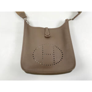 エルメス エヴリン3 PM エトゥープ トリヨン □o 買取実績【買取日：2025年5月4日】