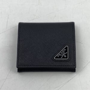 プラダ コインケース トライアングルロゴ 黒 レザー 2MM935 買取実績【買取日：2026年1月6日】