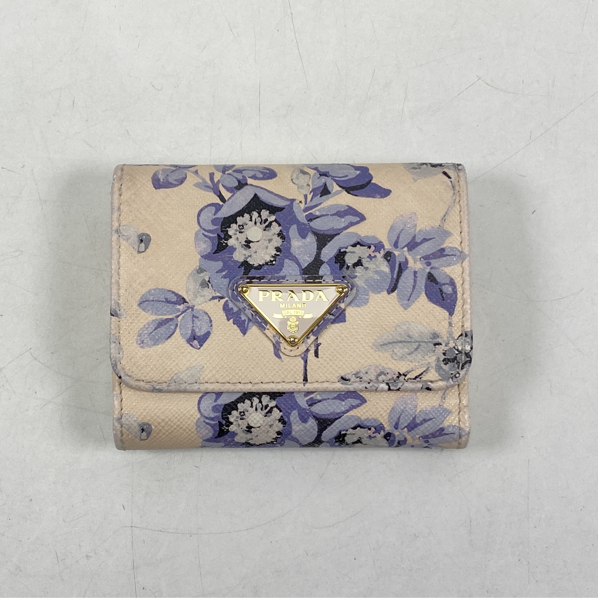 プラダ 三つ折り財布 フラワープリント アイボリー パープル レザー 1MH043 Bランク