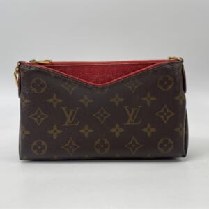 ルイ・ヴィトン モノグラム パラスクラッチ チェーンショルダーバッグ ブラウン×レッド レザー M41638 M41638 買取実績【買取日：2026年1月16日】