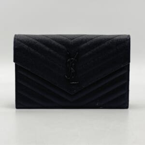 サンローラン カサンドラ チェーンショルダーバッグ ブラック レザー 393953 393953 買取実績【買取日：2026年1月19日】