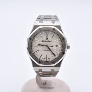 オーデマ ピゲ ロイヤルオーク シルバー文字盤 SS/AT 15400ST.OO.1220ST.02 買取実績【買取日：2026年1月4日】