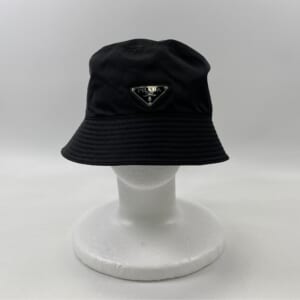 プラダ 三角ロゴプレート リナイロン バケットハット 黒 買取実績【買取日：2026年1月7日】