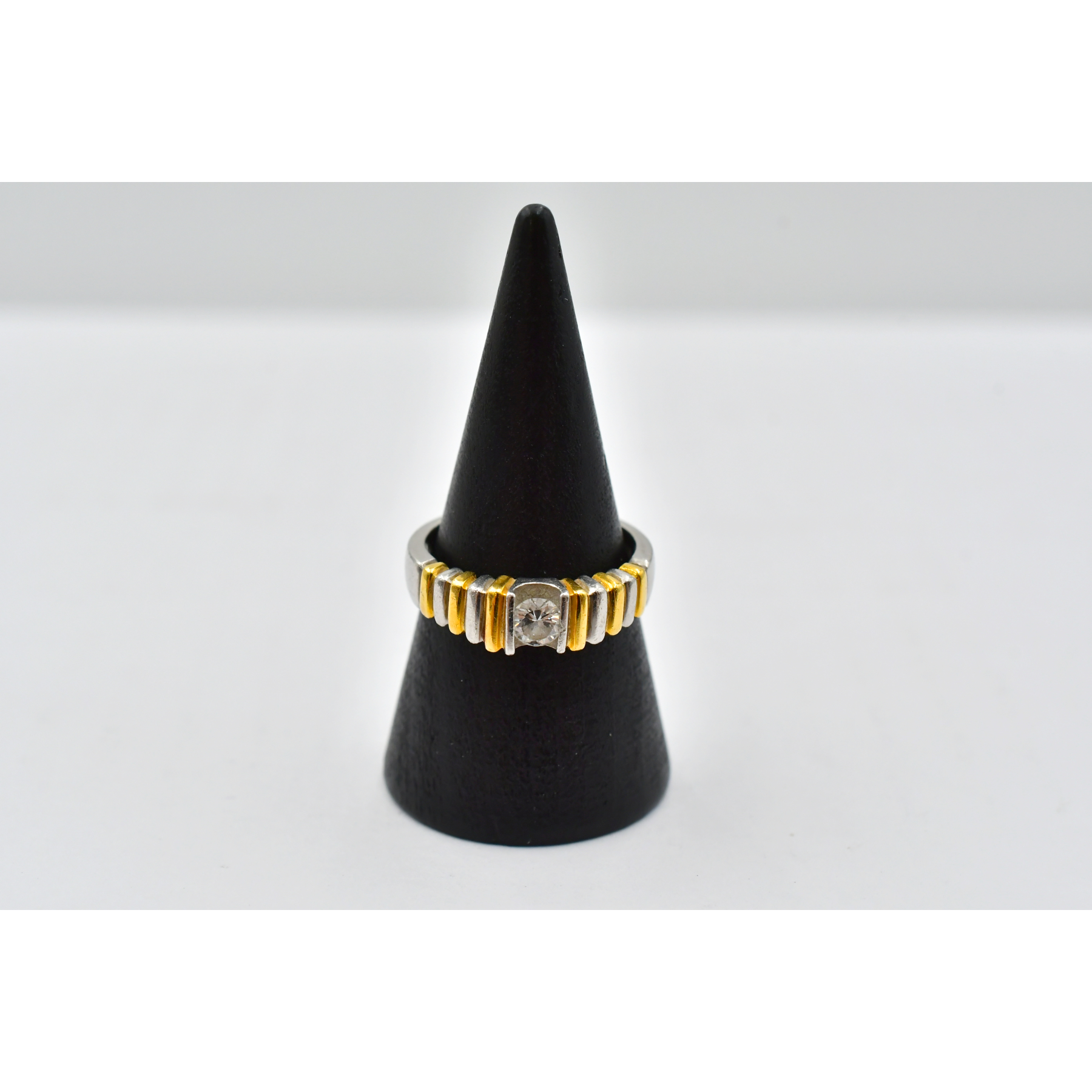 K18/Pt900 Ptメイン ダイヤリング 0.236ct Bランク