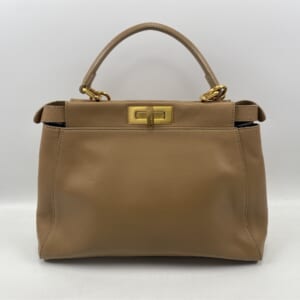 フェンディ ピーカブー ミディアム 2way ハンドバッグ ベージュ レザー 買取実績【買取日：2026年1月20日】