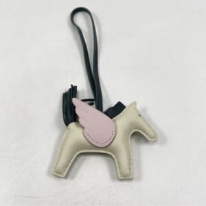 エルメス ロデオ ペガサスPM チャーム 白×ピンク アニョーミロ K刻印 買取実績【買取日：2026年1月7日】