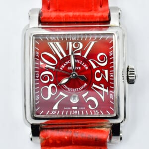 フランク ミュラー コンキスタドール デイト 赤文字盤 SS×レザー/QZ 10000L 買取実績【買取日：2026年1月8日】