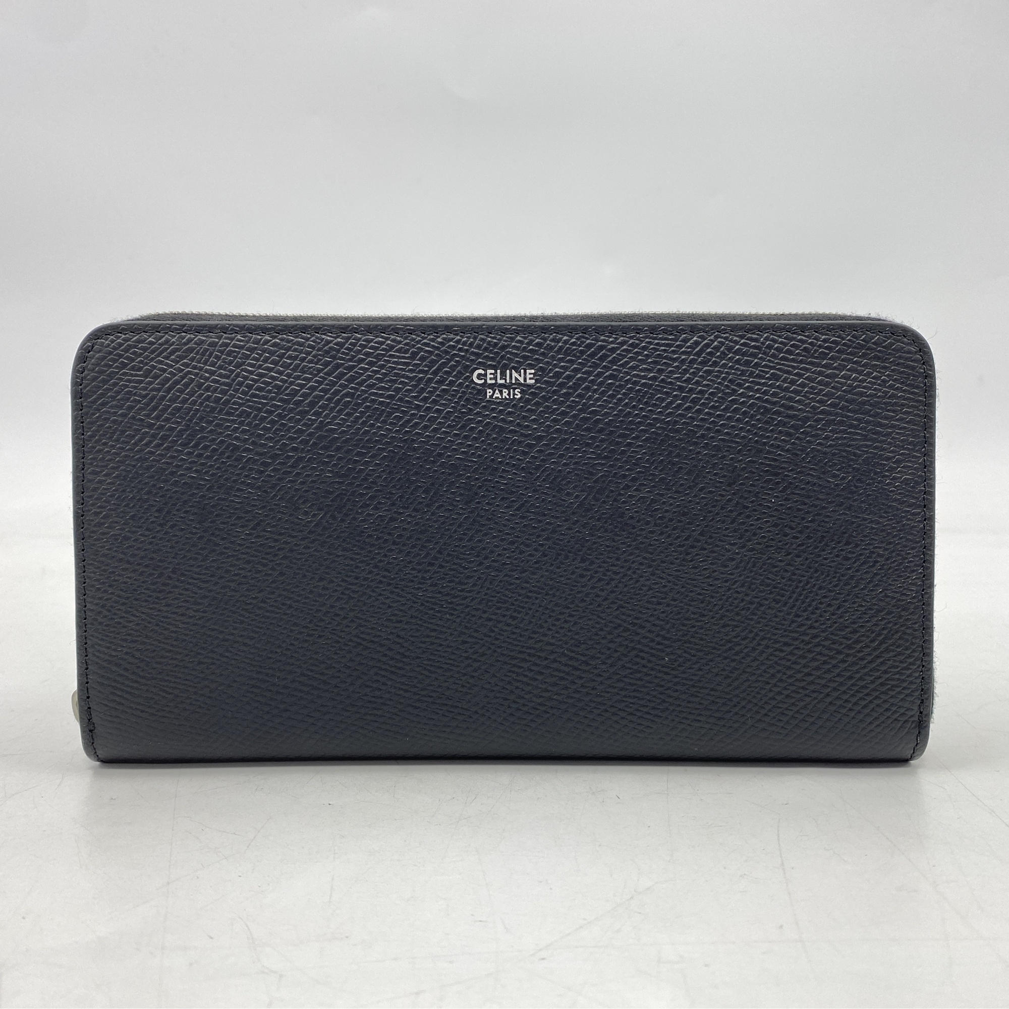 セリーヌ ジッピーウォレット 黒 レザー Bランク