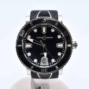 ユリス ナルダン レディーダイバー 黒文字盤 SS×ラバーベルト/AT 8103-101 買取実績【買取日：2026年1月4日】