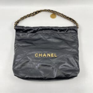 シャネル シャネル22 チェーンショルダーバック スモール 黒 カーフスキン GD金具 プレート 買取実績【買取日：2026年1月25日】