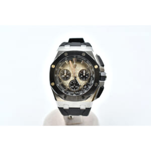 オーデマ ピゲ ロイヤルオークオフショア スモークライトグレー×黒文字盤 SS×CE×ラバー/AT 買取実績【買取日：2025年7月28日】